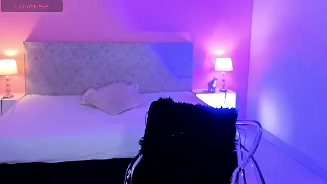 BlakmillerrGilson online show from 20, 10, 2025