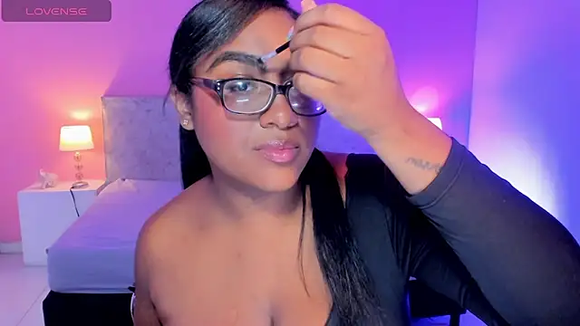 BlakmillerrGilson online show from 24, 10, 2025