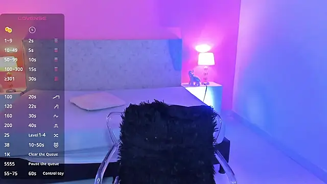 BlakmillerrGilson online show from 15, 11, 2025