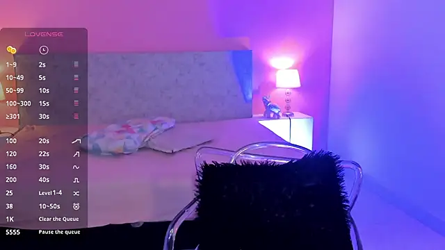 BlakmillerrGilson online show from 8, 11, 2025