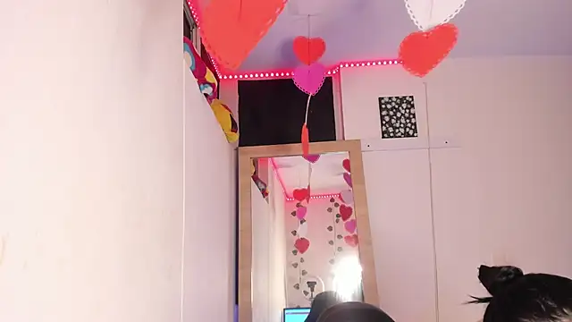 hellensexy online show from 16, 2, 2025