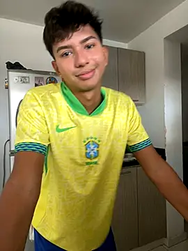 Leonarrrd 01 online show from 3, 10, 2025