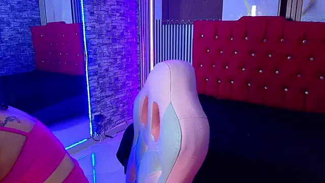 Snapshot of miahernadez303av chatting on 3, 2, 2026 miahernadez303av online show from 3, 2, 2026