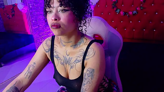 Snapshot of miahernadez303av chatting on 11, 2, 2026 miahernadez303av online show from 11, 2, 2026