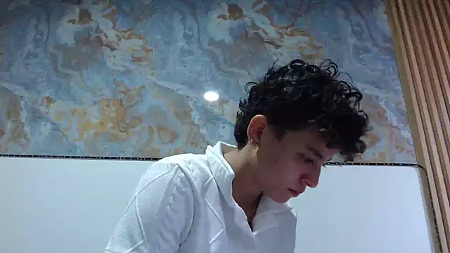 Antonella Cruz02 online show from 6, 10, 2025