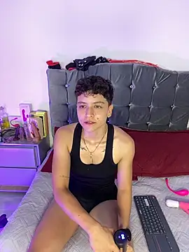 Antonella Cruz02 online show from 21, 5, 2026