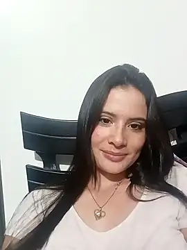 Zoe Clark  online show from 7, 2, 2025