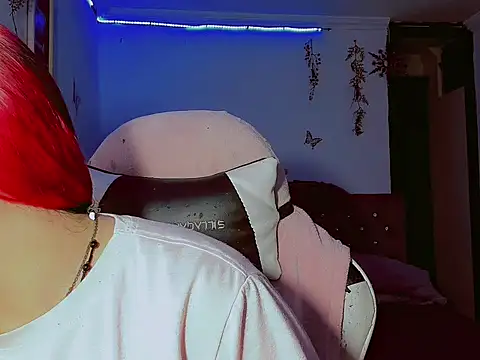 madisonx17 online show from 31, 10, 2025