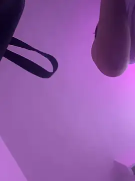 ValerieHilton online show from 14, 1, 2026