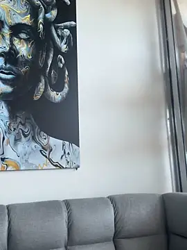 ValerieHilton online show from 10, 9, 2025