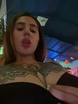 ValerieHilton online show from 18, 3, 2025