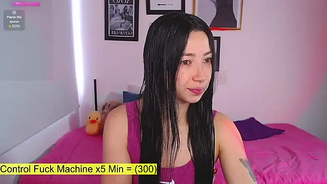 lilyy evanss online show from 6, 3, 2025