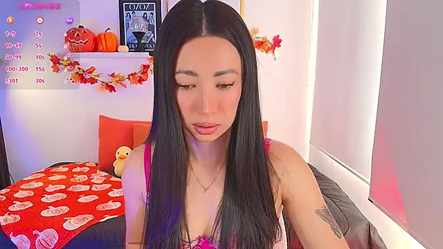 lilyy evanss online show from 6, 10, 2025