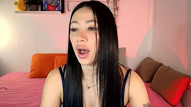 lilyy evanss online show from 13, 3, 2026
