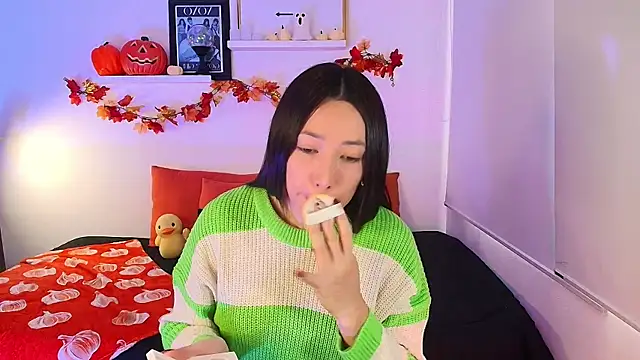 lilyy evanss online show from 3, 11, 2025