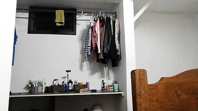 Luna-e-Franco1 online show from 10, 11, 2025