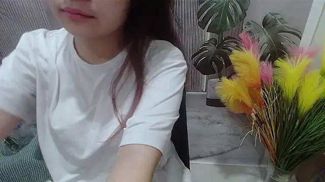 Milajinxi online show from 25, 9, 2025