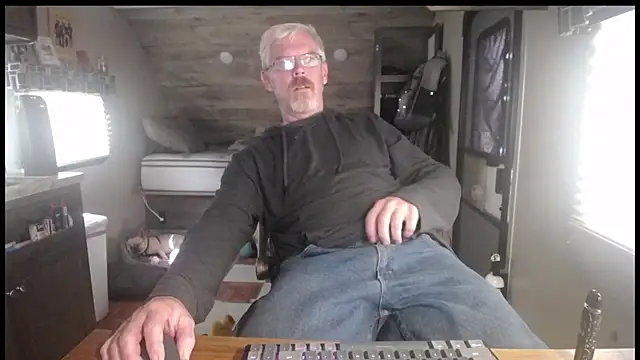 Di9ital069 online show from 10, 11, 2025