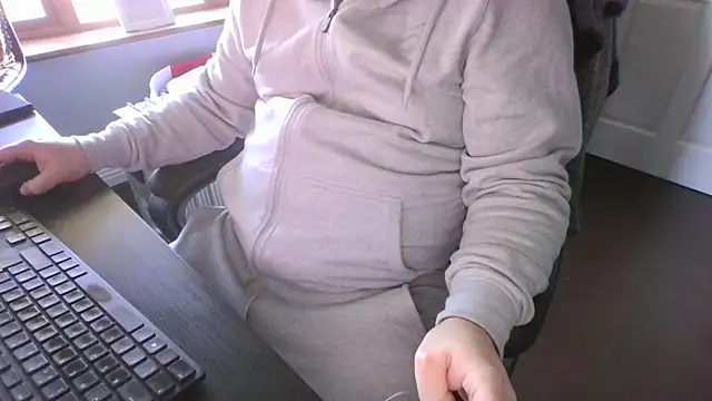 Snapshot of IrishCock30 chatting on 2, 1, 2025 IrishCock30 online show from 2, 1, 2025