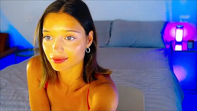 wow Mia online show from 2, 2, 2025