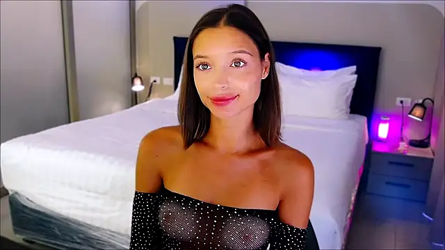 wow Mia online show from 21, 2, 2025