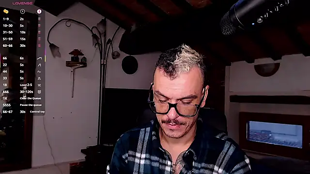 Snapshot of cek_186 chatting on 30, 10, 2025 cek 186 online show from 30, 10, 2025