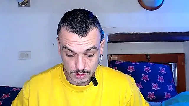 Snapshot of cek_186 chatting on 17, 12, 2025 cek 186 online show from 17, 12, 2025