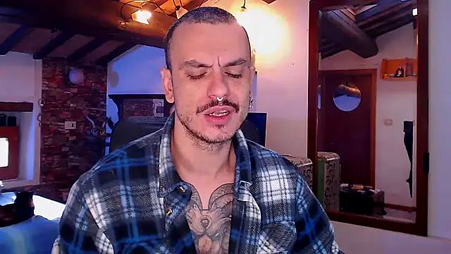 Snapshot of cek_186 chatting on 13, 11, 2025 cek 186 online show from 13, 11, 2025