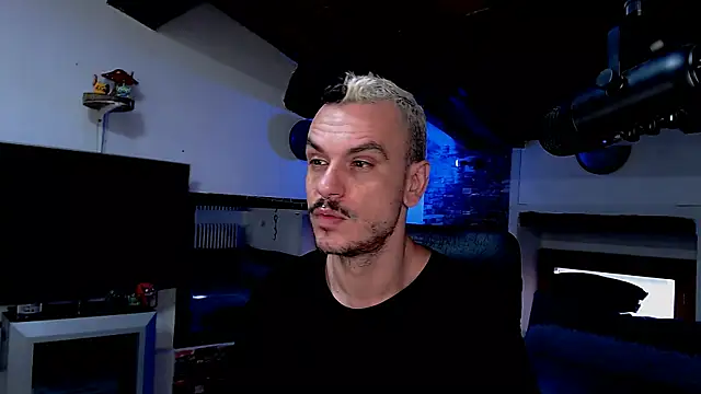 Snapshot of cek_186 chatting on 24, 10, 2025 cek 186 online show from 24, 10, 2025