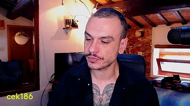 Snapshot of cek_186 chatting on 9, 11, 2025 cek 186 online show from 9, 11, 2025