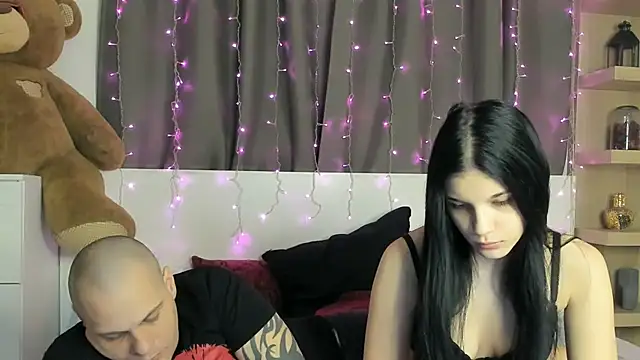 xDeepInLovexx online show from 1, 3, 2025