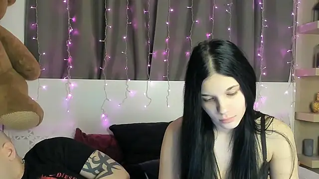 xDeepInLovexx online show from 1, 3, 2025