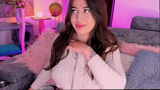 Sara kitty12 online show from 3, 3, 2026