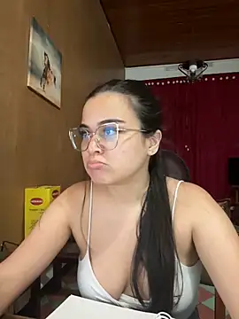 CamilaSofiia online show from 7, 5, 2026