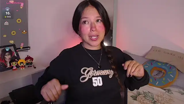 Lexie Thompson10 online show from 22, 9, 2025