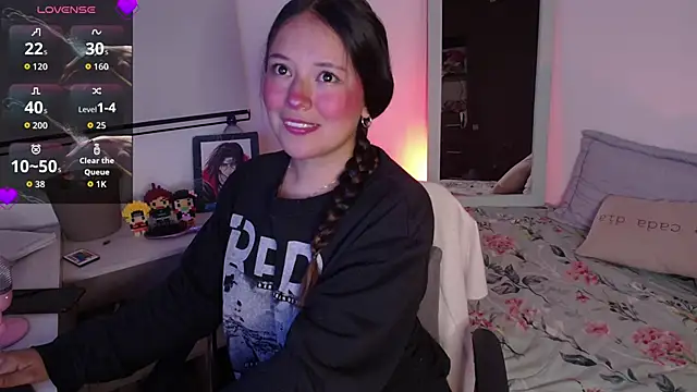 Lexie Thompson10 online show from 4, 11, 2025