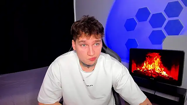 Chris Tyson online show from 8, 1, 2026