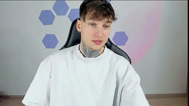 Chris Tyson online show from 27, 2, 2025