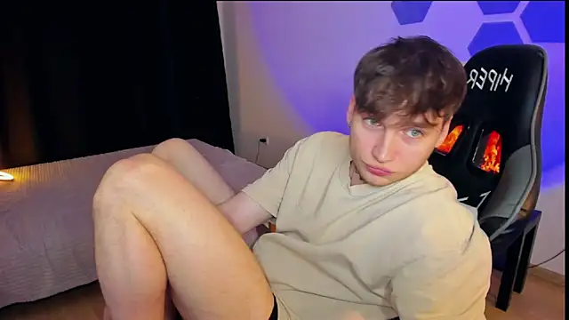 Chris Tyson online show from 9, 2, 2025