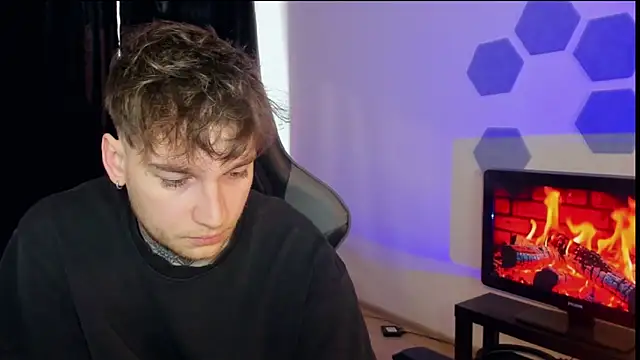 Chris Tyson online show from 20, 2, 2025