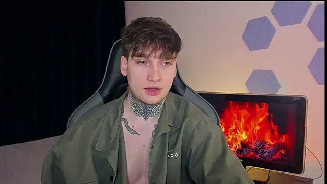 Chris Tyson online show from 16, 3, 2025