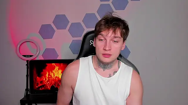 Chris Tyson online show from 23, 10, 2025