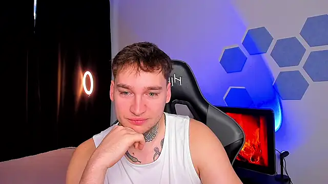 Chris Tyson online show from 29, 11, 2025