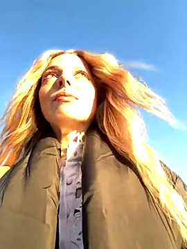 LoraaDoll online show from 2, 10, 2025