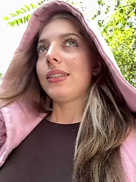 LoraaDoll online show from 10, 1, 2026