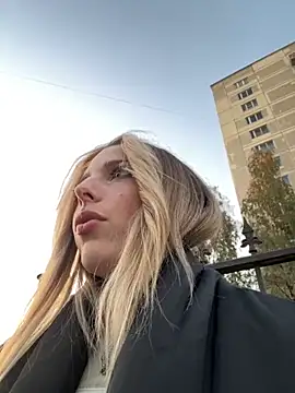 LoraaDoll online show from 30, 9, 2025