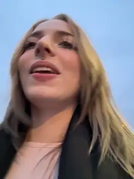 LoraaDoll online show from 28, 10, 2025