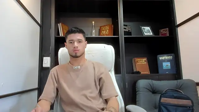 EdwardRoss  online show from 20, 3, 2025