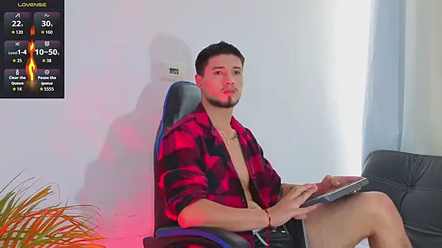 EdwardRoss  online show from 14, 2, 2026