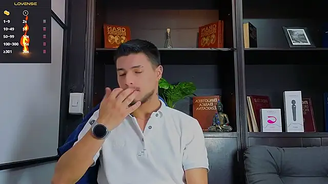 EdwardRoss  online show from 16, 9, 2025